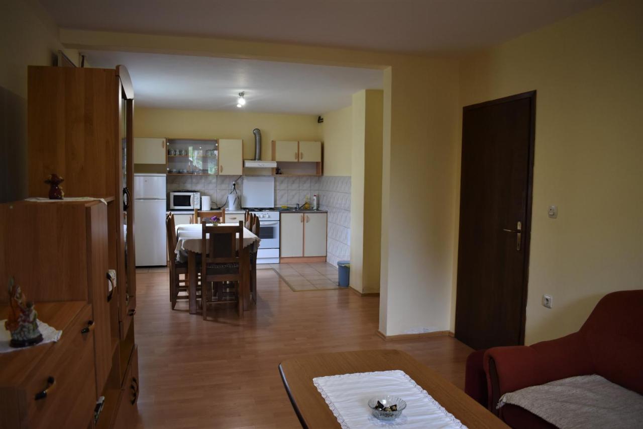 Apartments Sabljak Rakovica Extérieur photo
