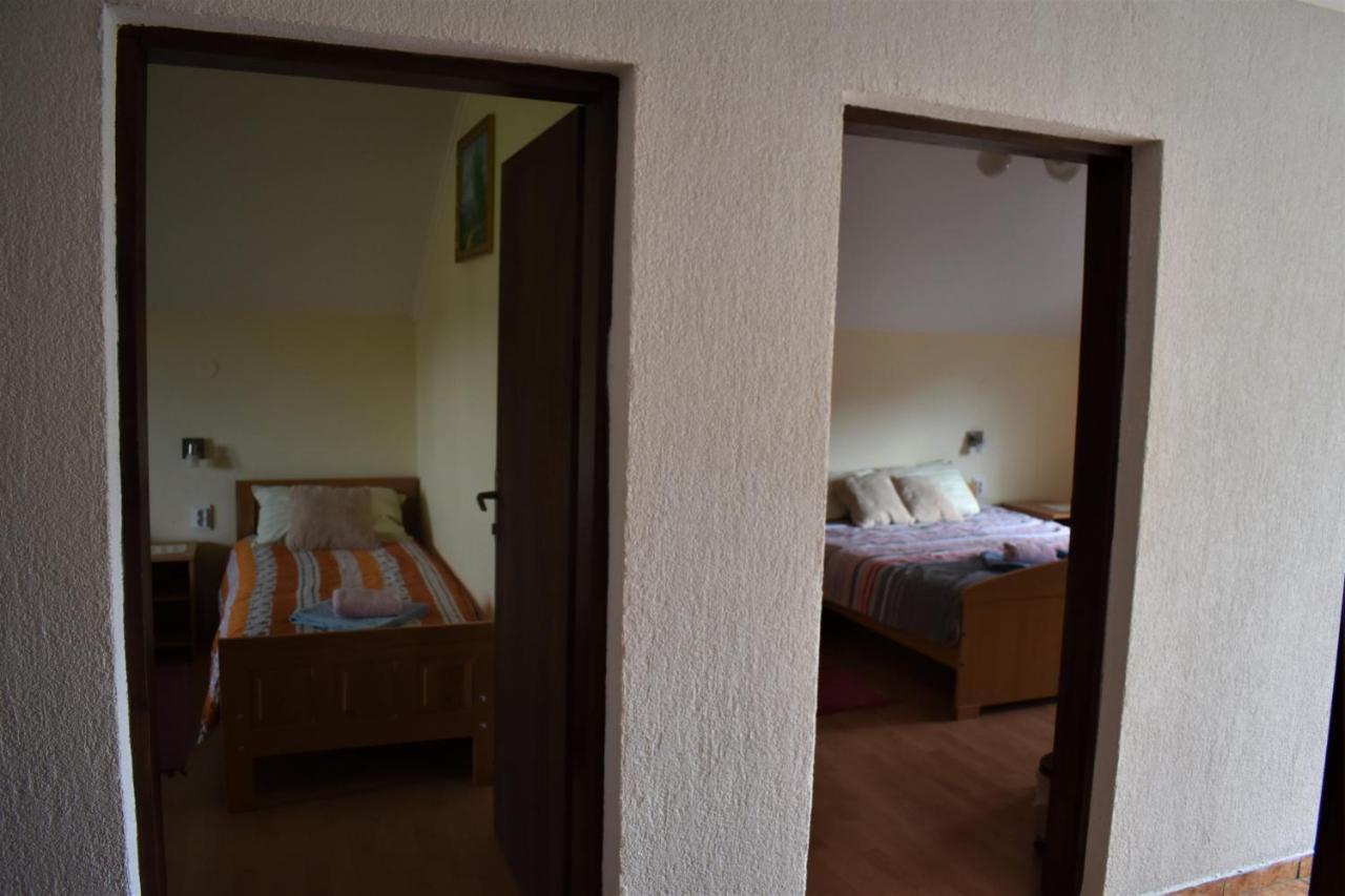 Apartments Sabljak Rakovica Extérieur photo