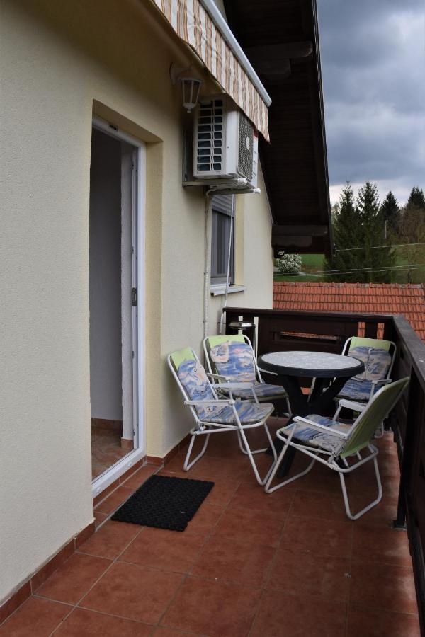 Apartments Sabljak Rakovica Extérieur photo